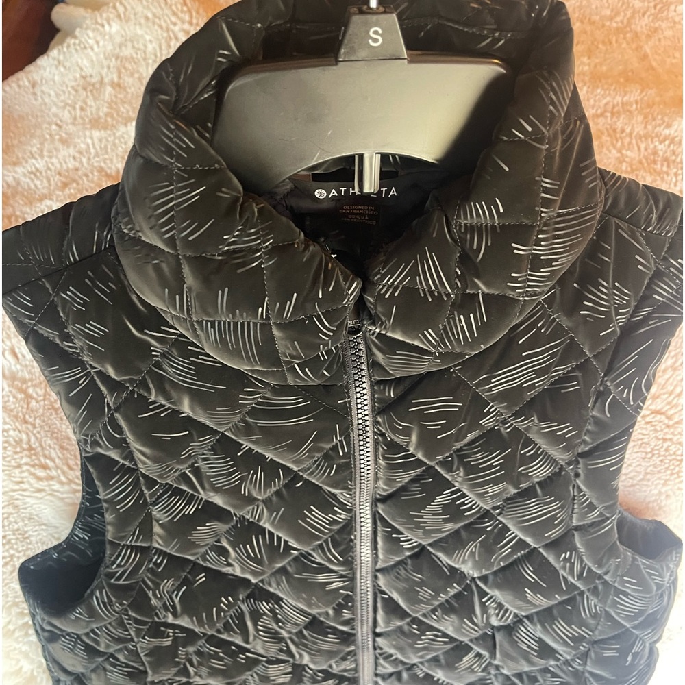 Athleta vest size small